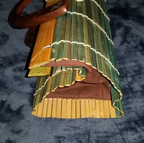 Bamboo Purse - Picture 3 of 3